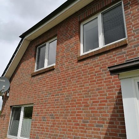 Mome Appartment Gross Ronnau Esterno foto